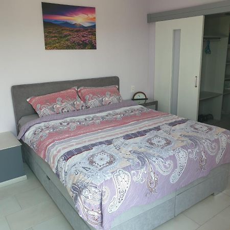 Pearl Sunshine Appartments Primorsko Eksteriør billede