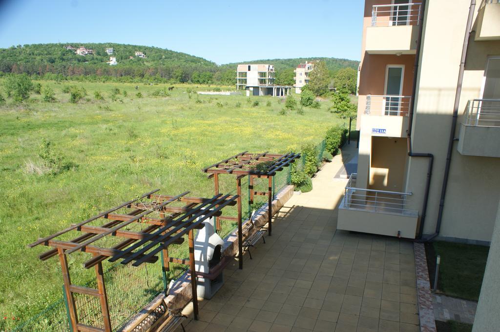 Pearl Sunshine Appartments Primorsko Eksteriør billede